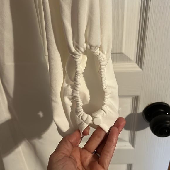 Lark & Ro Women's Gathered 3/4 Sleeve Crew Neck Fit and Flare Dress with Pockets - Picture 4 of 7